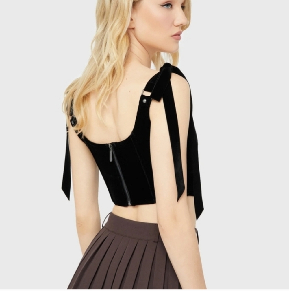 Black Velvet Tie-Shoulder Cropped Bustier Top - Picture 4 of 5